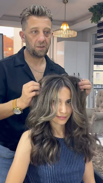 Afyon'da Trend Stil: Sombre ve Ombre Saç Modelleri Popüler